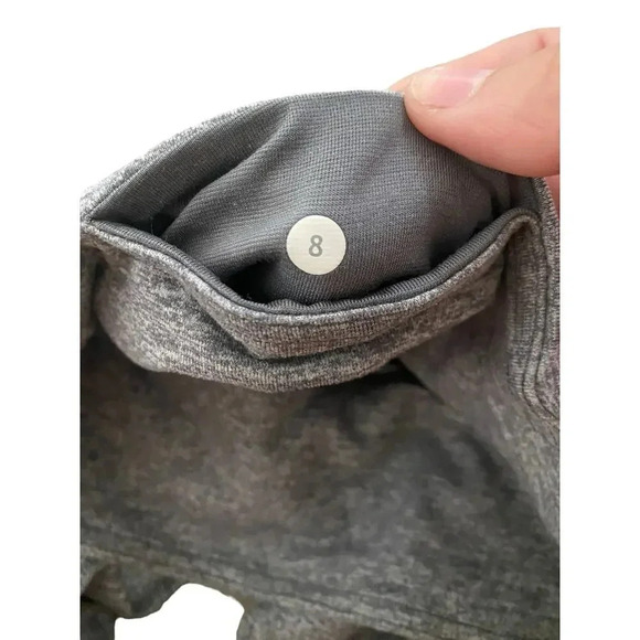 Lululemon Gray high waisted Cropped Legging Size 8 - Picture 5 of 5